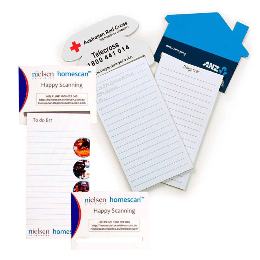 House-shaped magnetic to-do lists in blue and white, featuring multiple blank notepad sections and a logo.