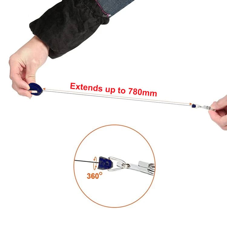 A retractable ID card holder lanyard in blue, extending up to 780mm with a 360° rotating clip.