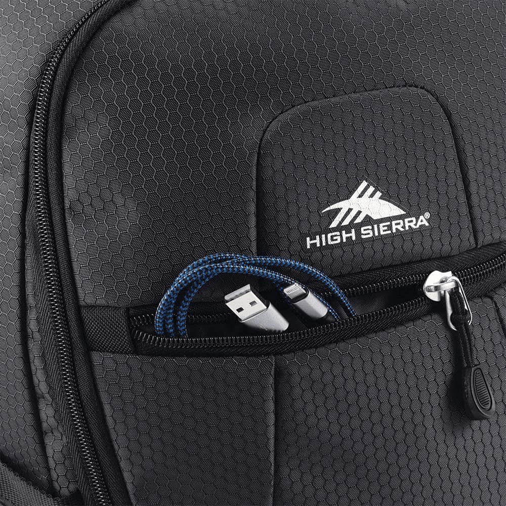 A black High Sierra Fairlead 15