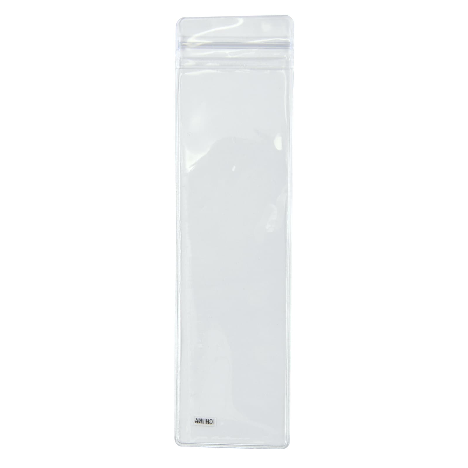 A Glimmer Round Glow Cable in a clear packaging, designed for charging phones and technology devices.
