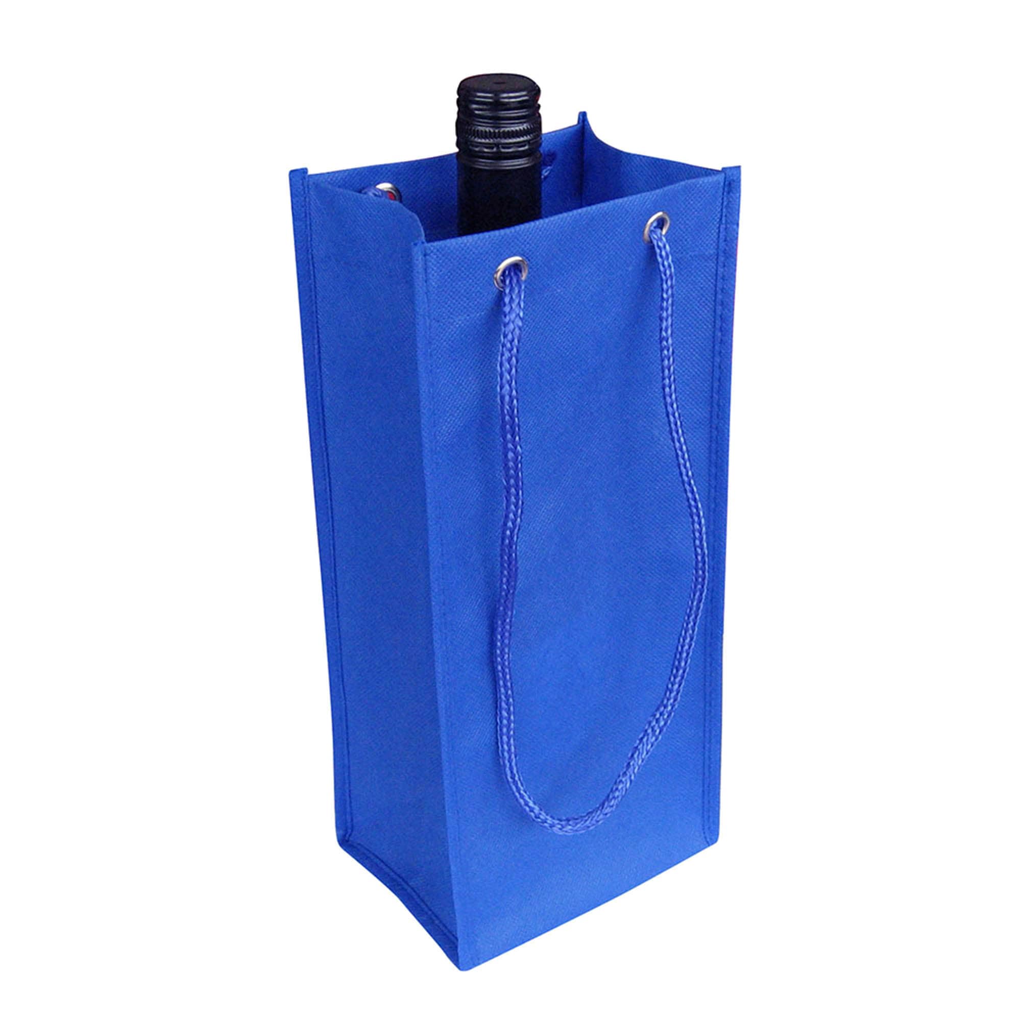 A drink bottle is inside a blue non-woven single bottle bag, featuring a handle and a simple design.