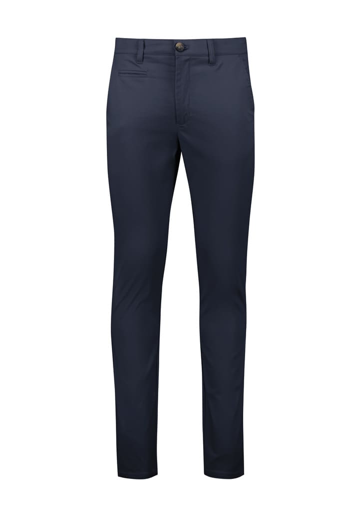 Men's tapered stretch chino pants in navy blue, featuring front and back pockets and a branded logo.