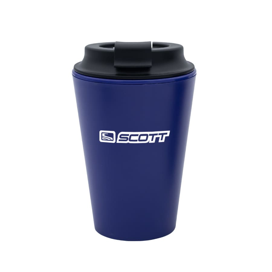 A blue coffee mug with a black lid and a logo on the front, made from recycled materials.