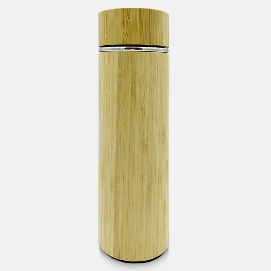 A drink bottle with a bamboo finish and a silver lid, showcasing a sleek, eco-friendly design.