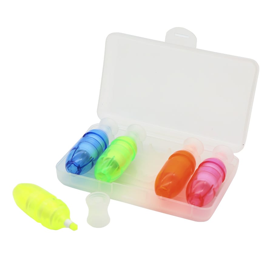 A compact case containing four highlighters in yellow, pink, blue, and green, with an additional cap.