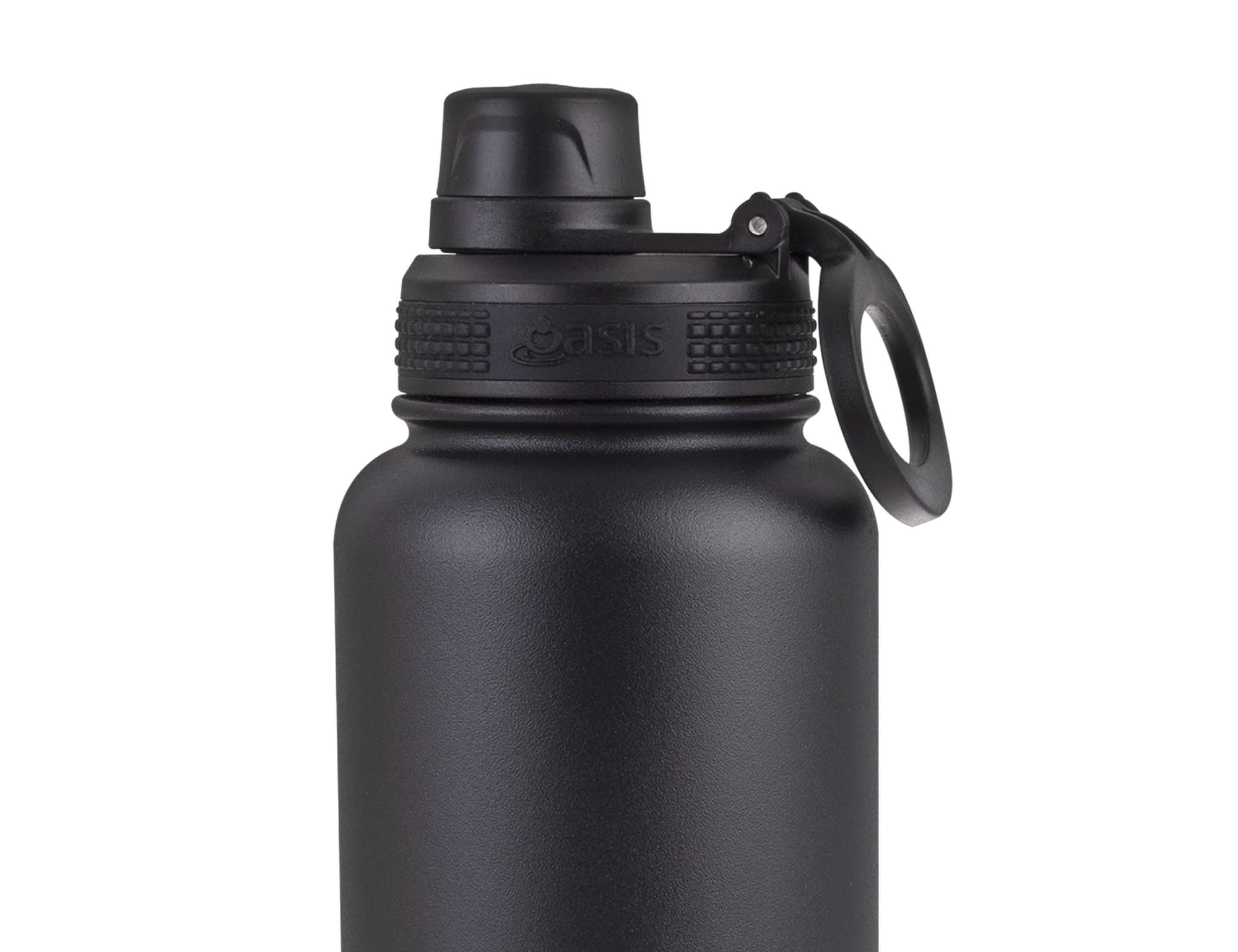 A drink bottle in matte black with a screw cap and a ring for easy carrying, featuring a logo.